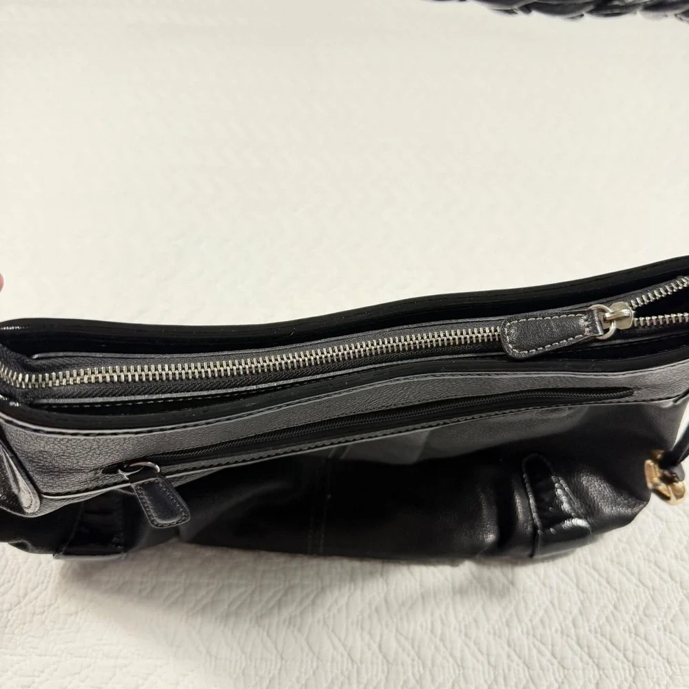 Brighton Womens Hobo Bag Pebbled Patent Leather Braided Black D894479 EUC‎